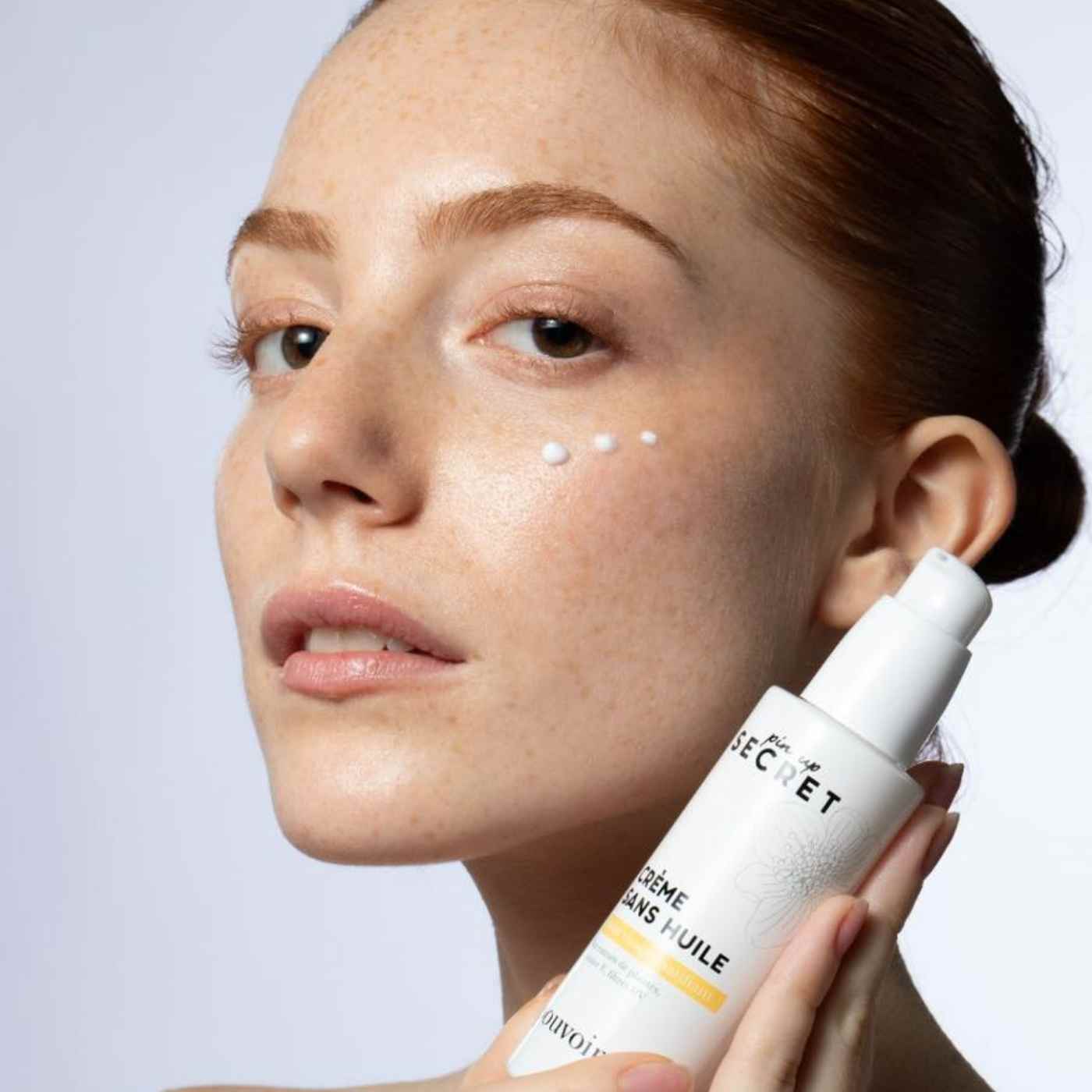 Crema Facial Sin Aceite – Hidratante Ligera y Matificante con Filtros UV